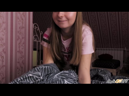 ❤️ Blondīne dziļi sūc savu BFF un saņem spermu mutē Duršanās video pie lv.passiveincome1.ru ❌