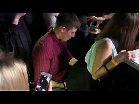 ❤️ Īsts sekss krievu naktsklubā. 18 gadus veca krievu meitene anālajā atverē un vagīnā, kas drāzta naktsklubā Duršanās video pie lv.passiveincome1.ru ❌